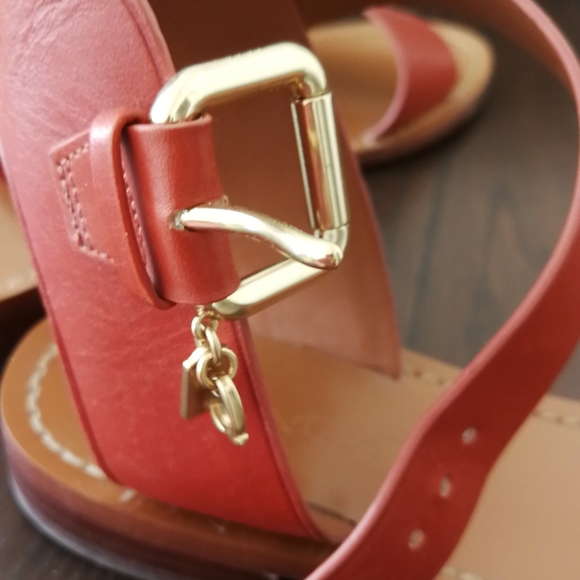 Coach Sandal - Picture 5 of 8